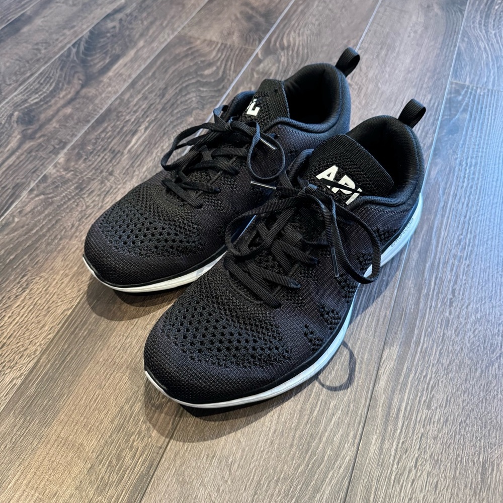 APL Techloom Pro Running Shoes